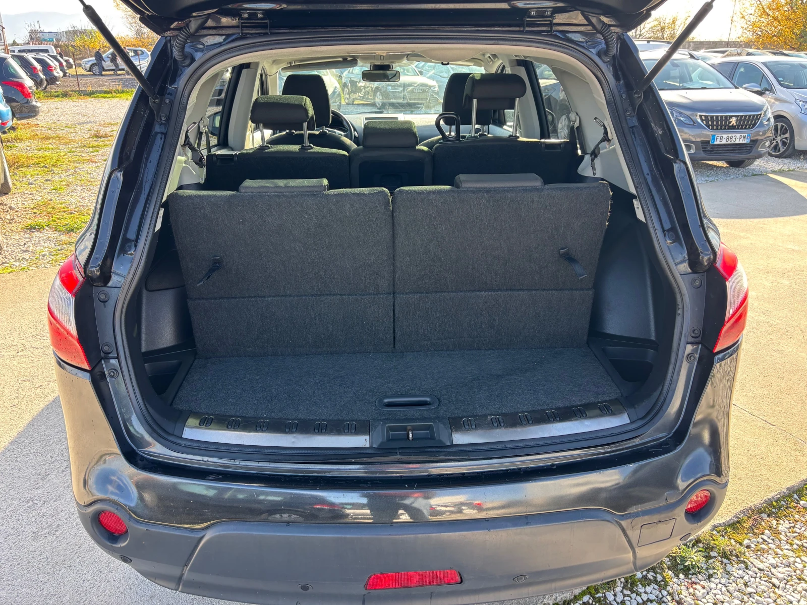 Nissan Qashqai 1.6i / 7  | Mobile.bg   10