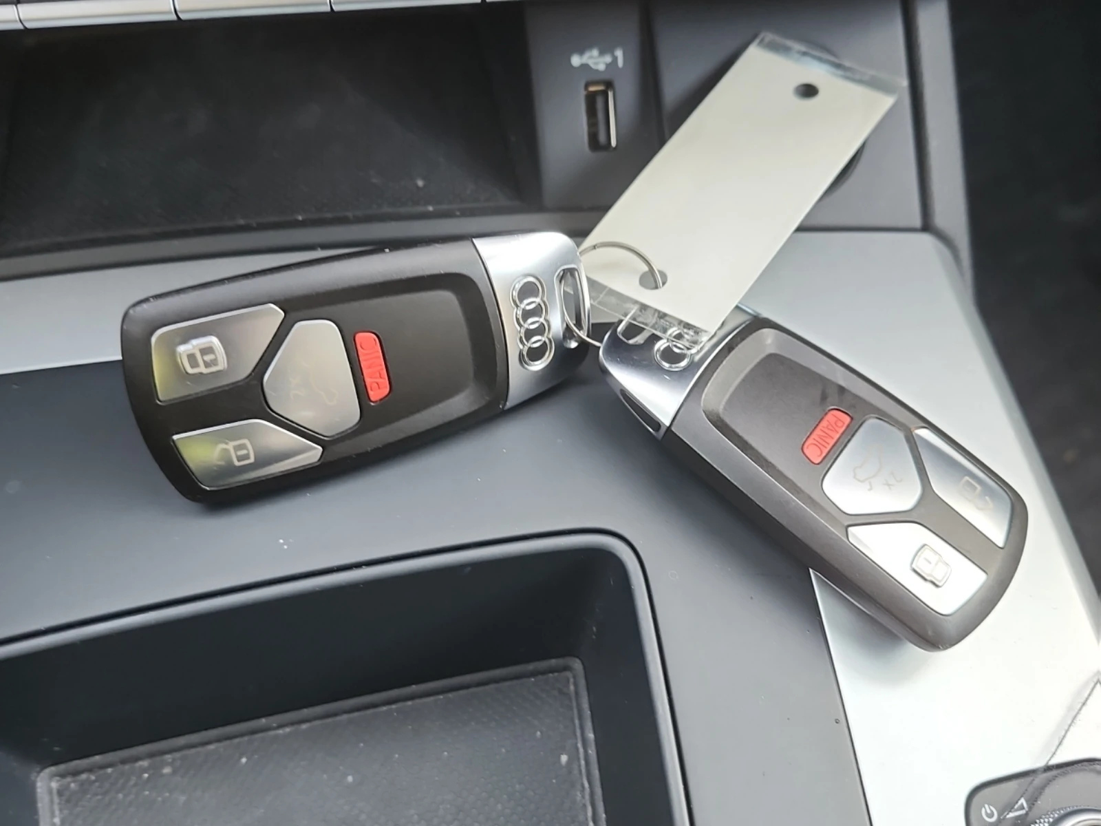 Audi Q5 DISTRONIC * KOMFORT * CARFAX * ���� �� �������� | Mobile.bg � ����������� 7