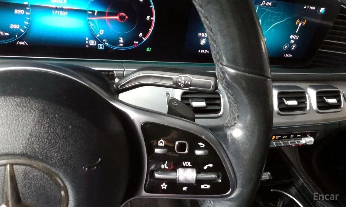 Mercedes-Benz GLE 300  - изображение 9