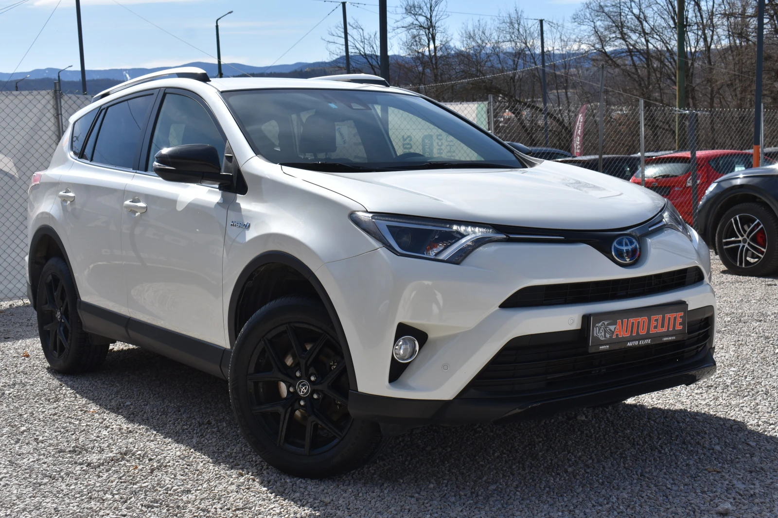 Toyota Rav4 2.5HYBRID= BLACK EDITION= KEYLESSGO= NAVI= НОВА!, снимка 7 - Автомобили и джипове - 53540881