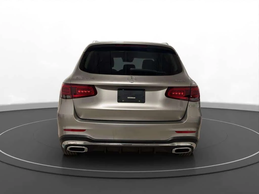 Mercedes-Benz GLC * 300 | AMG PKG * CARFAX * ЦЕНА ДО БГ, снимка 5 - Автомобили и джипове - 53890444