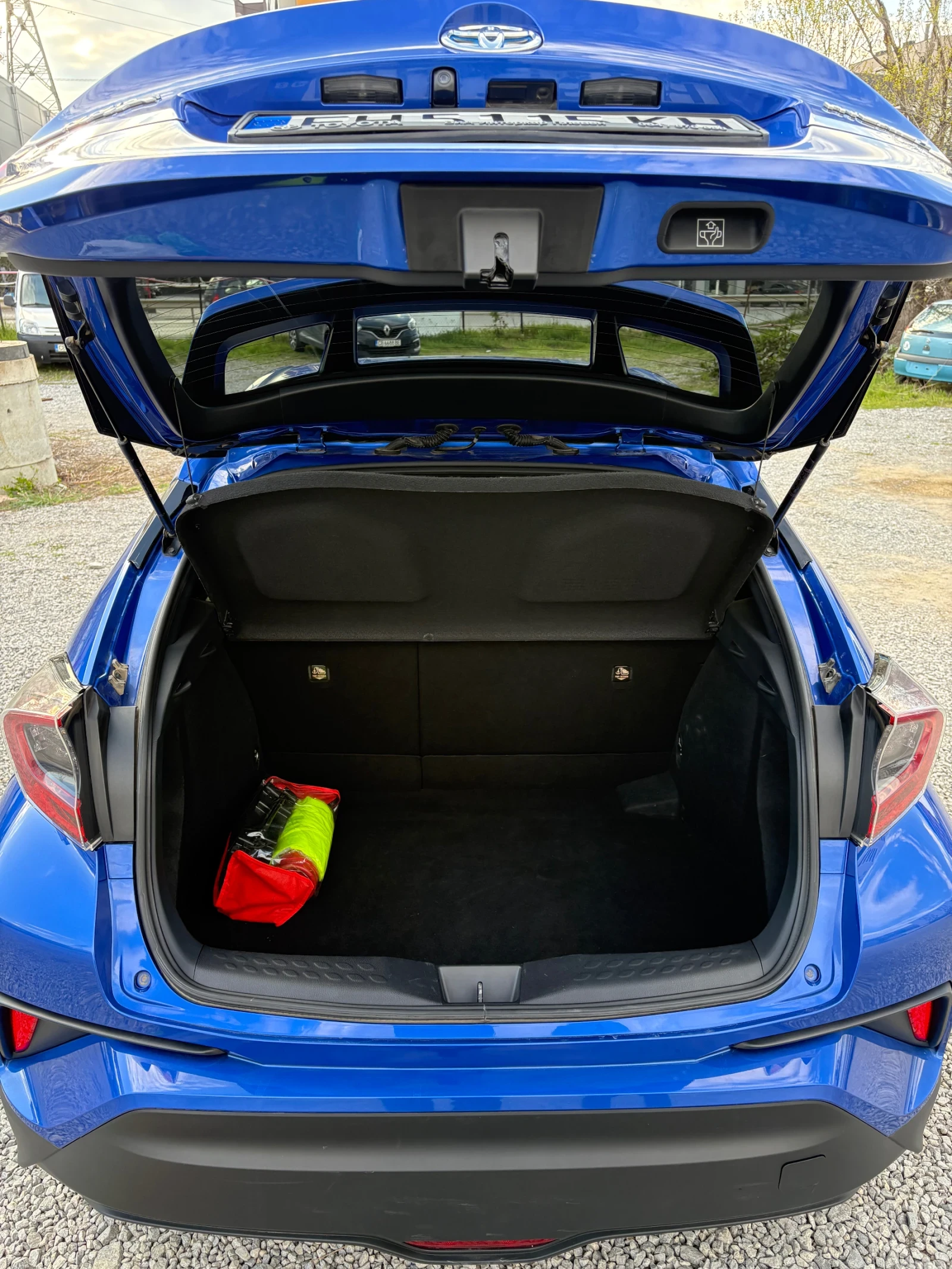 Toyota C-HR | Mobile.bg � ����������� 17