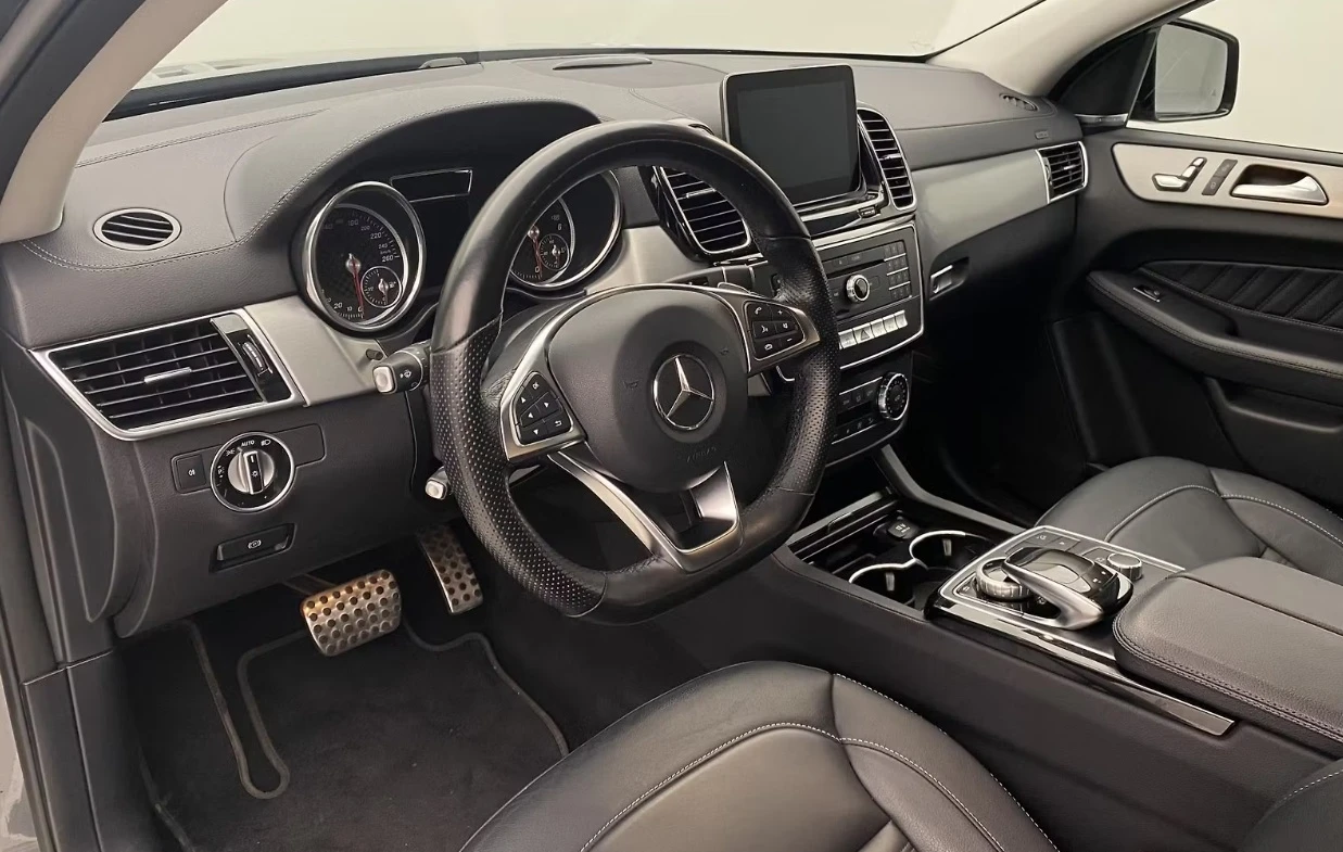 Mercedes-Benz GLE Coupe 350d 4Matic AMG line, снимка 7 - Автомобили и джипове - 54330439