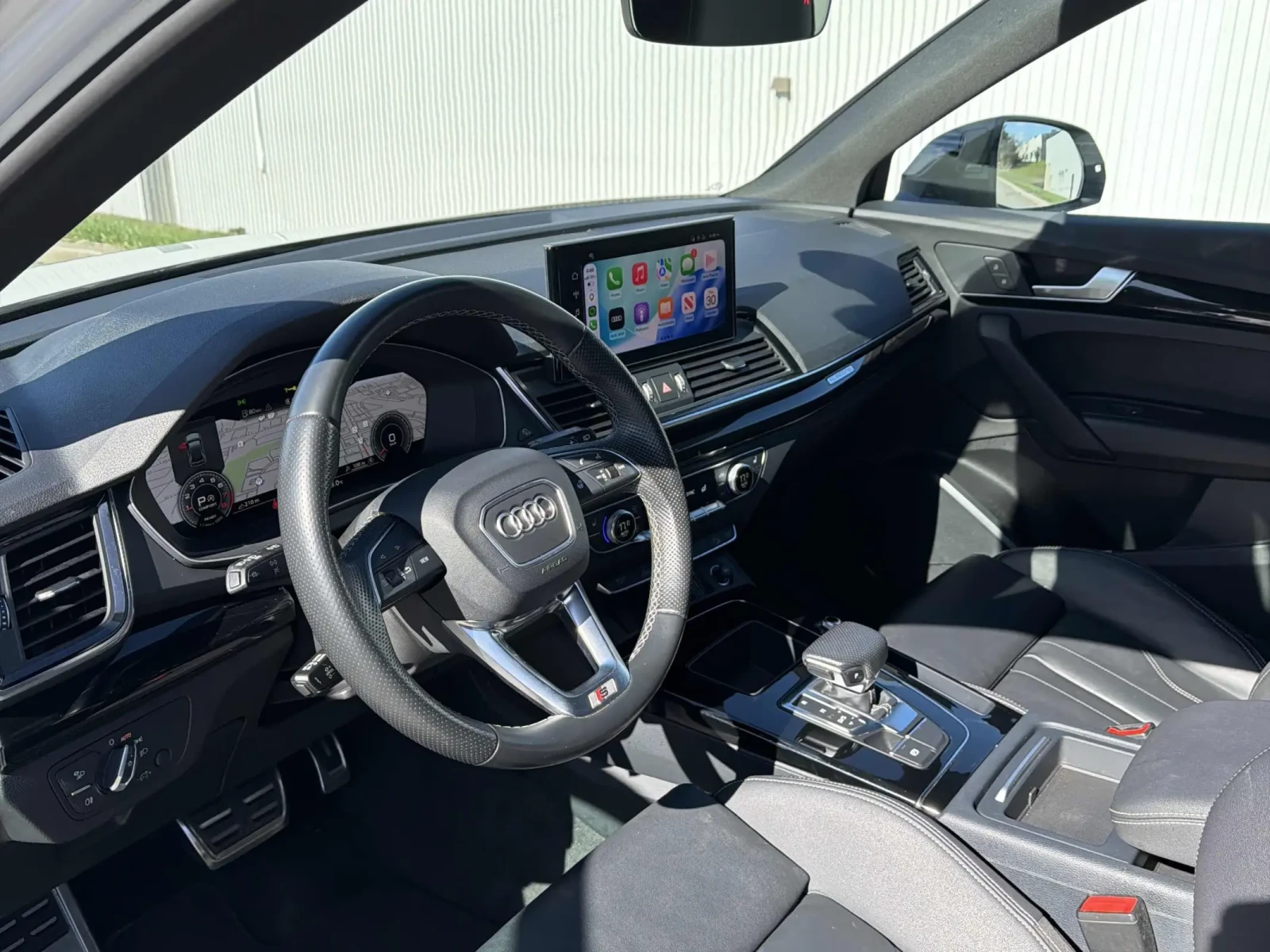 Audi Q5 Progressiv * * CARFAX * * АВТО КРЕДИТ * * , снимка 9 - Автомобили и джипове - 54372571