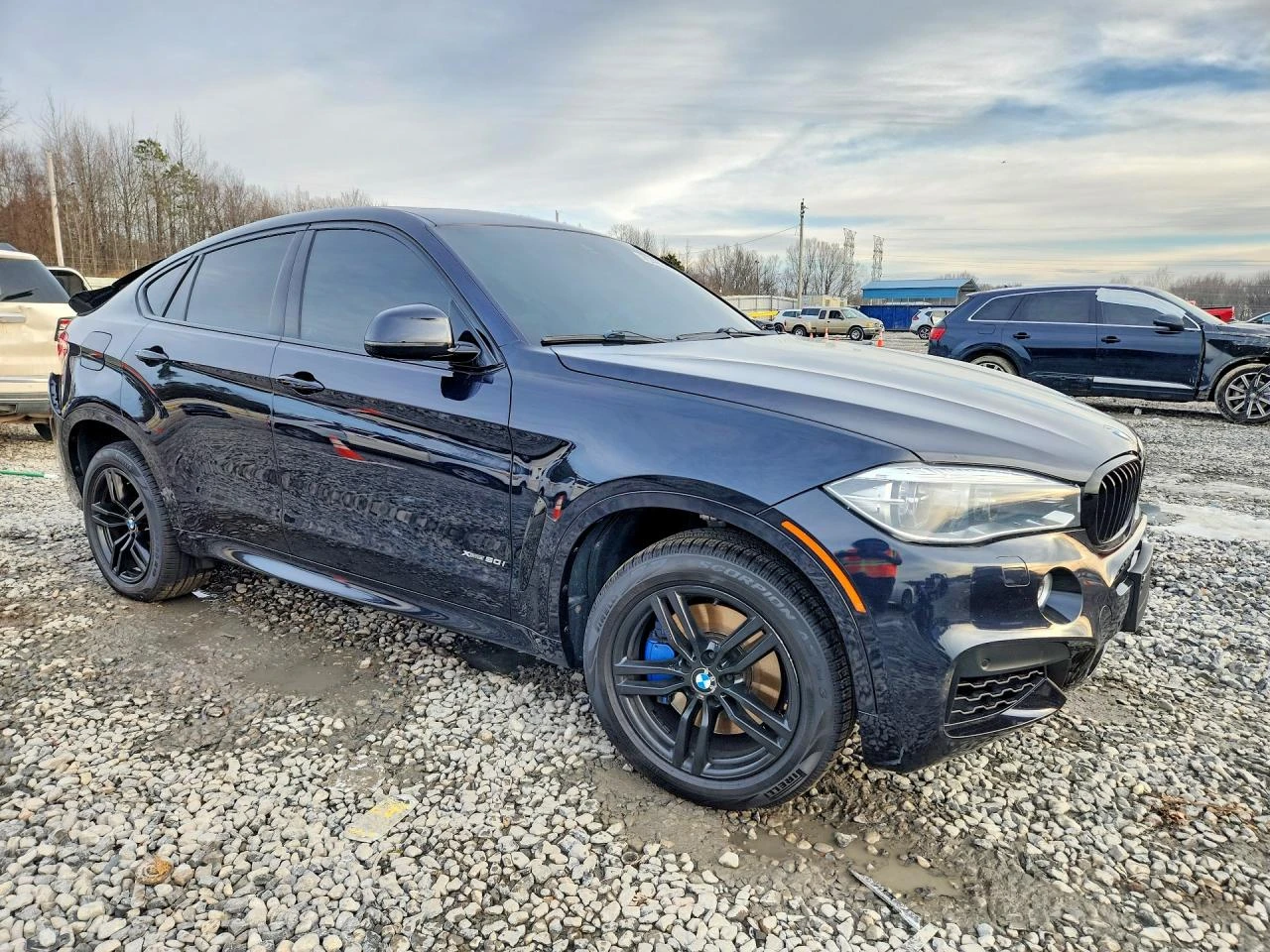 BMW X6 XDRIVE50I| M PKG| HARMAN| HUD| ВАКУУМ| , снимка 3 - Автомобили и джипове - 54556385