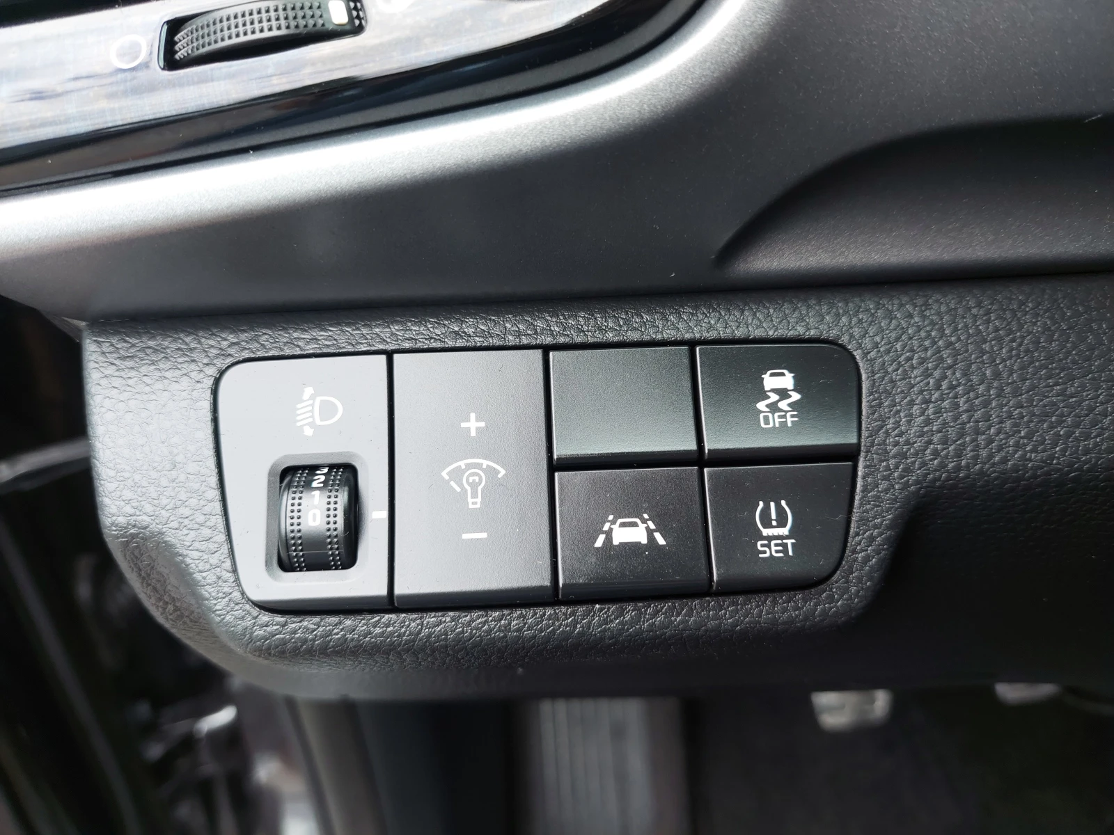 Kia Stonic 1, 4i 99ps ECO GPL, снимка 12 - Автомобили и джипове - 55273717