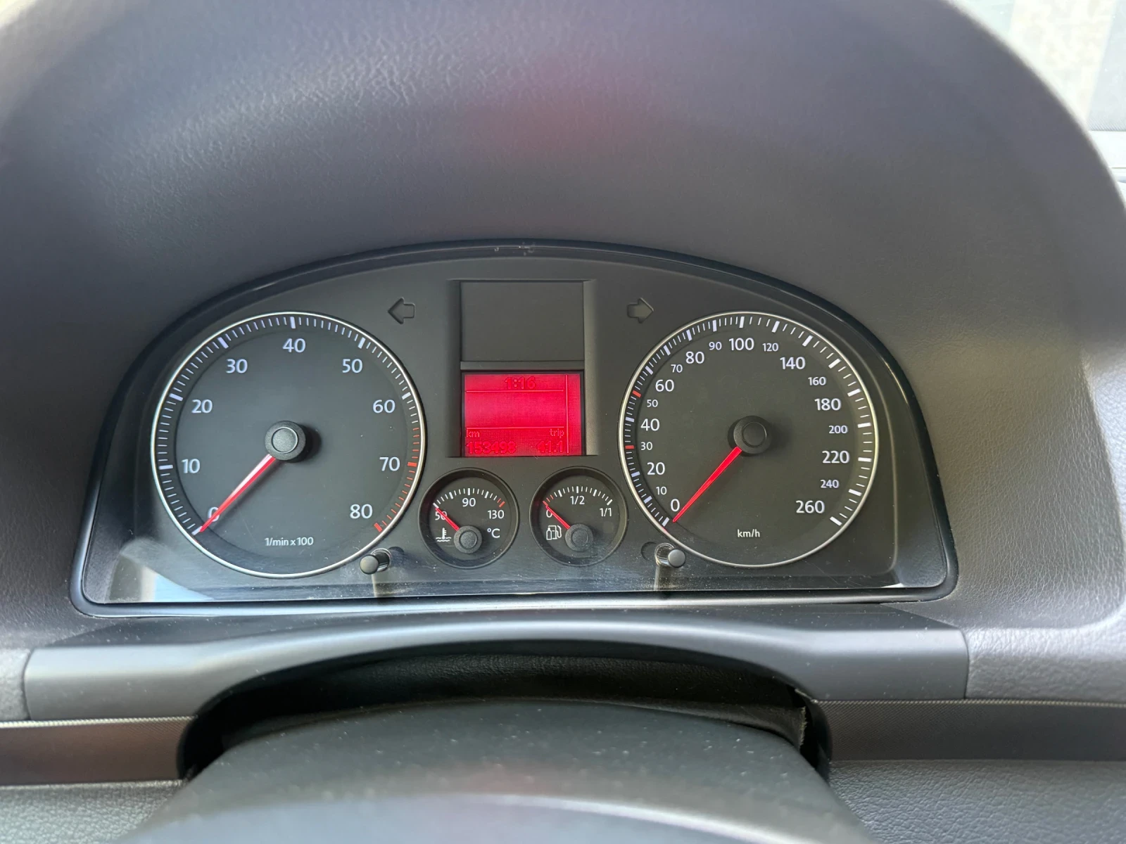 VW Tayron 2.0 фабрична газ 7 местен, снимка 15 - Автомобили и джипове - 56133050