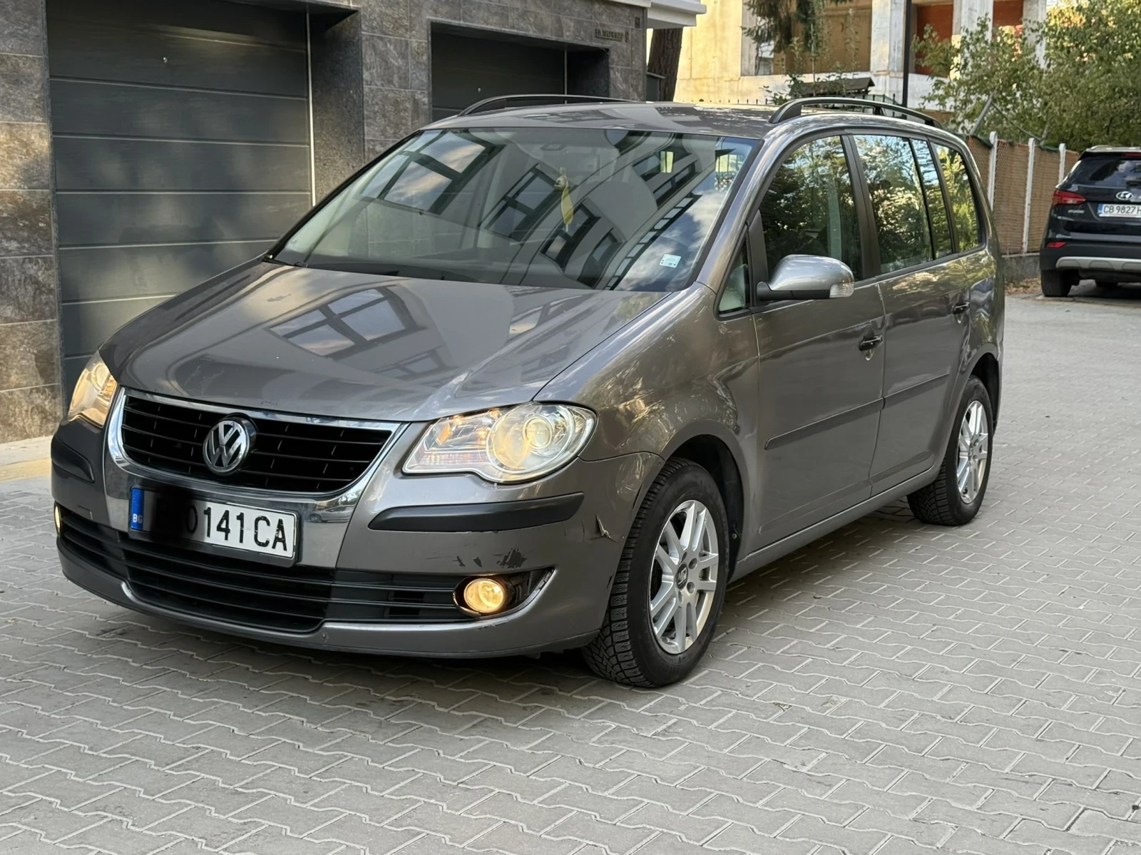VW Tayron 2.0 фабрична газ 7 местен, снимка 2 - Автомобили и джипове - 56133050