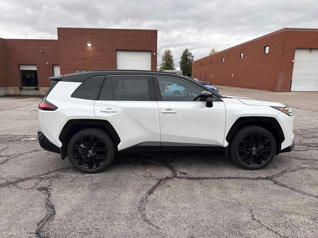 Toyota Rav4 XSE AWD | CARFAX | ��� ��������� | Mobile.bg � ����������� 4
