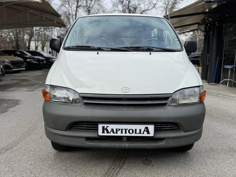 Toyota Hiace D-4D, снимка 3 - Бусове и автобуси - 53149690