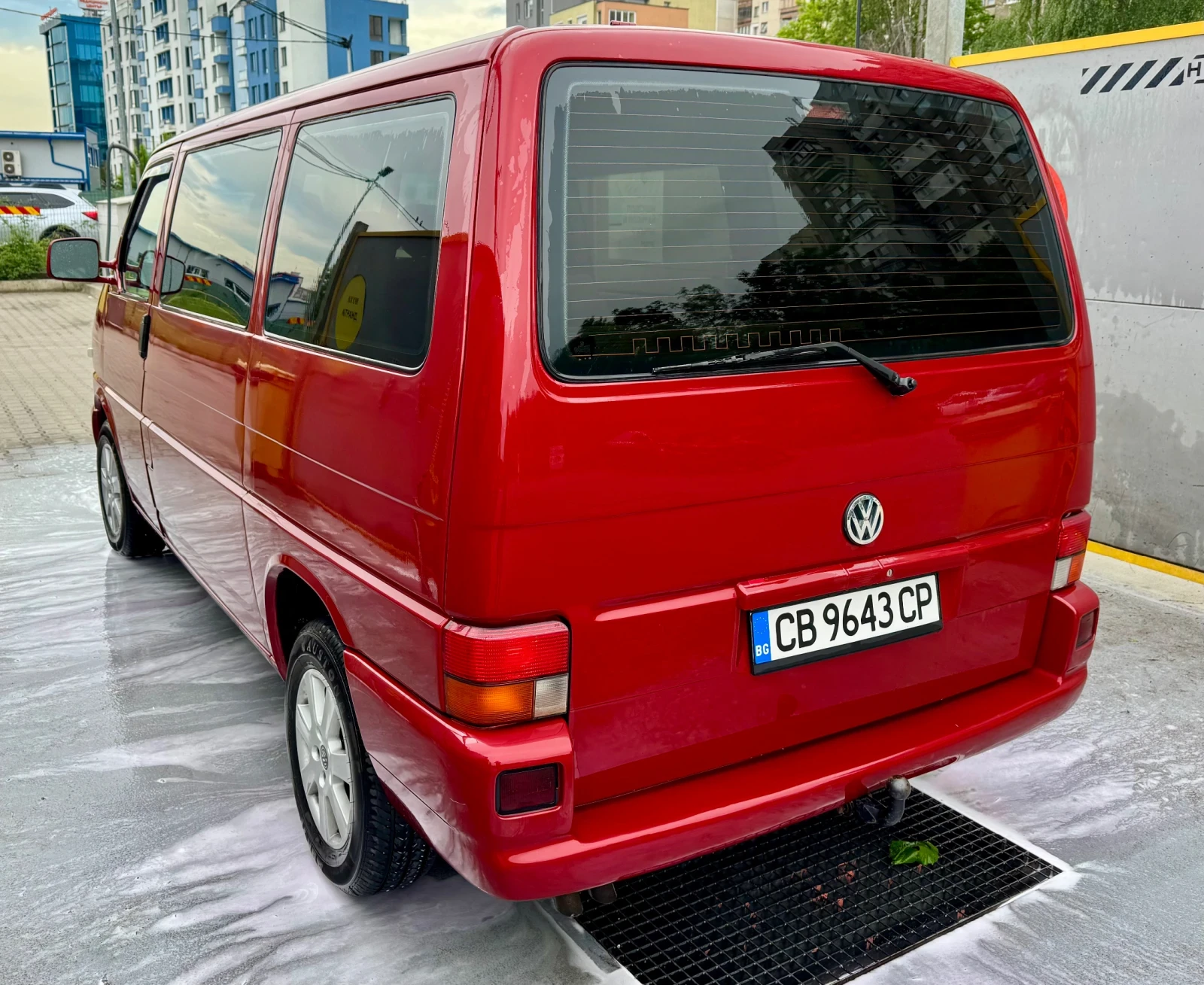 VW Caravelle T4 2.5 - изображение 5