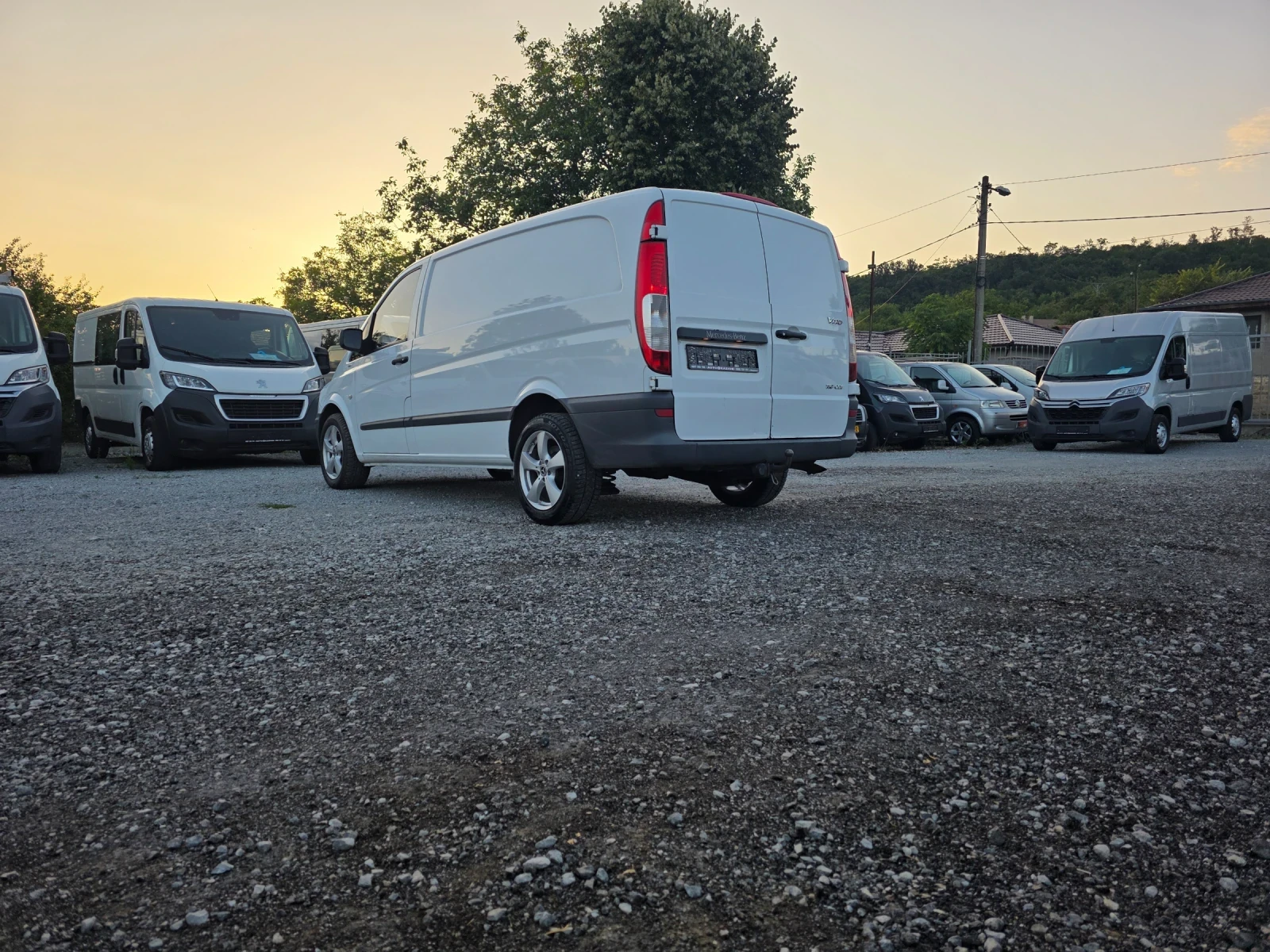 Mercedes-Benz Vito 2.2cdi, снимка 12 - Бусове и автобуси - 55425961