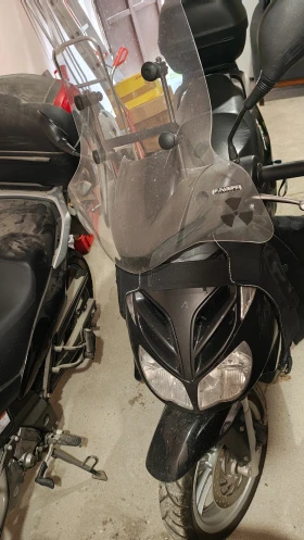 Aprilia 250 Sportcity 300 cube, снимка 3