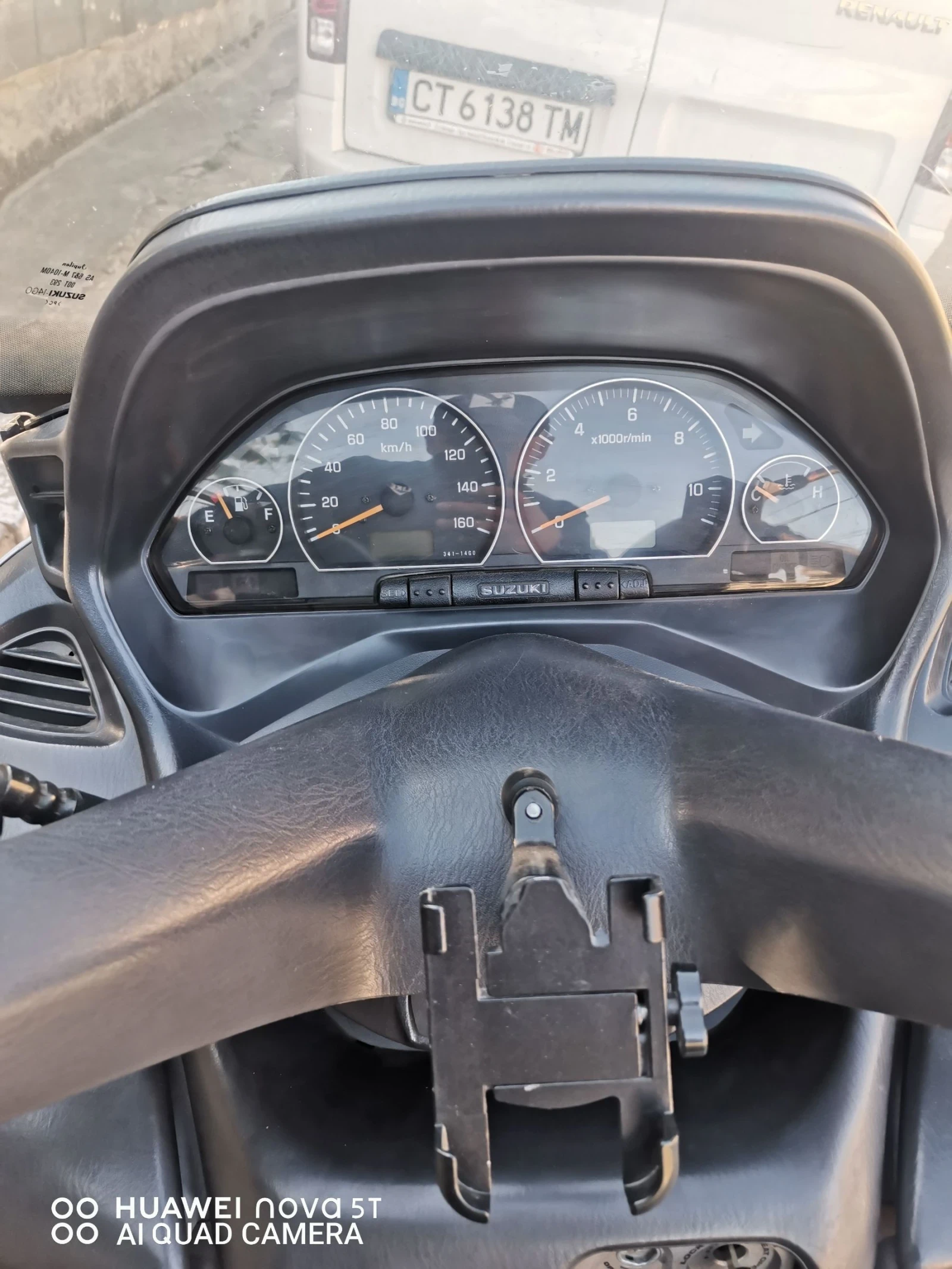 Suzuki Burgman 400 - изображение 7