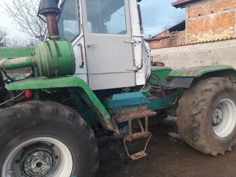 Трактор Т T150KPAZ, снимка 2 - Селскостопанска техника - 52474273