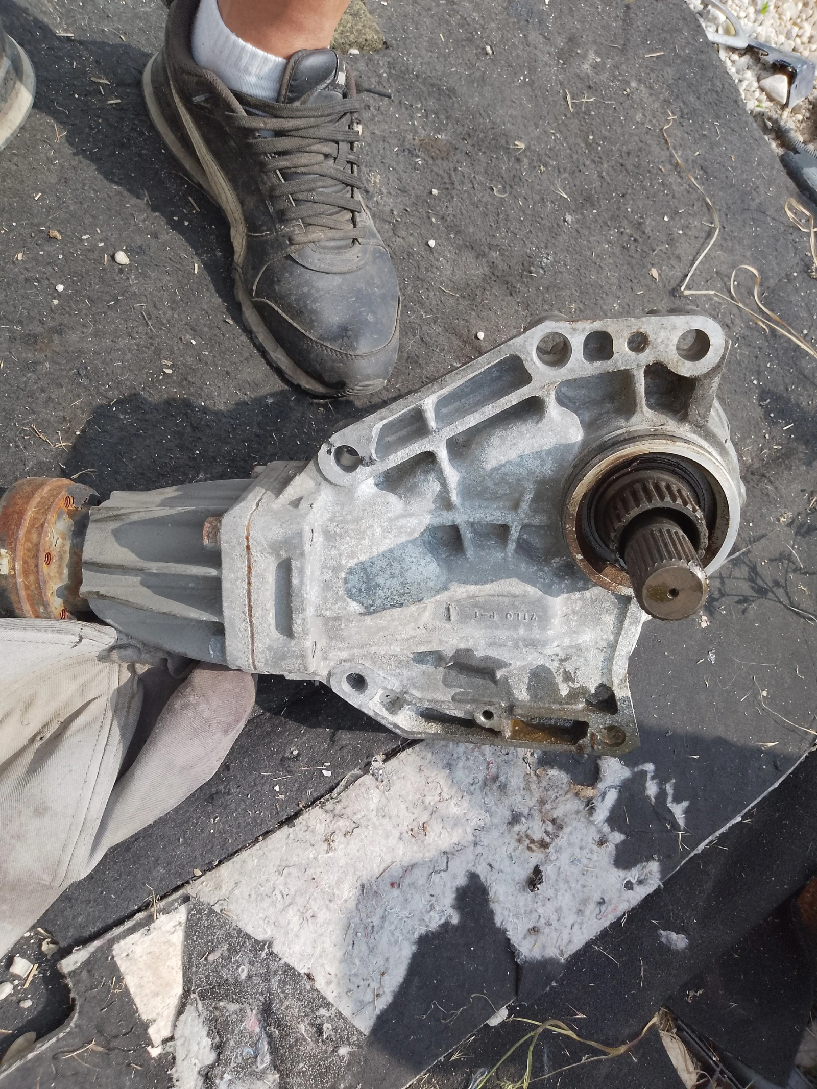 71L0 P-1     2011-2017 | Mobile.bg   3