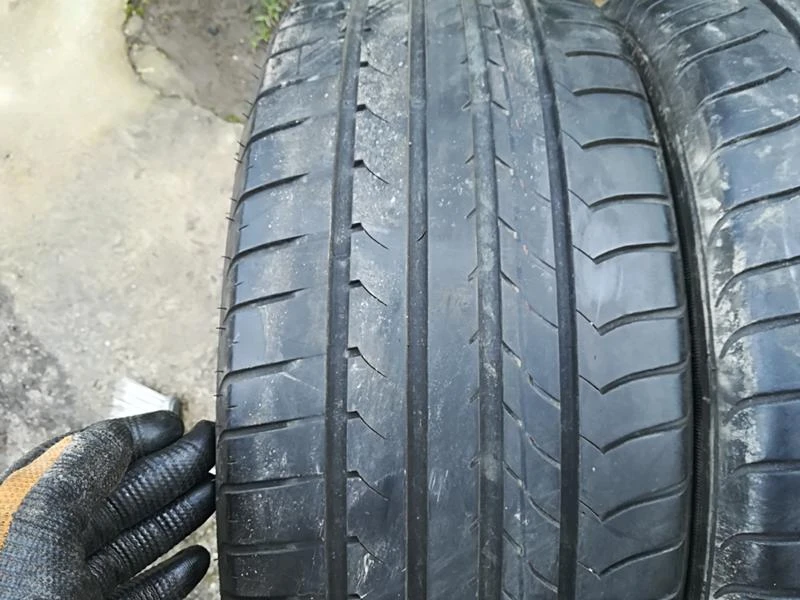 Гуми Летни 215/50R17, снимка 8 - Гуми и джанти - 26215469