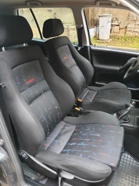 VW Golf TDI- GTI 20 YEARS ANIVERSARY EDITION, снимка 5