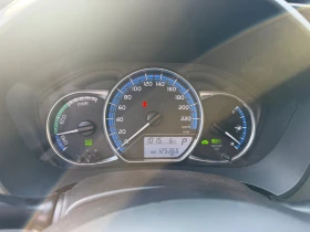 Toyota Yaris 1.5 hybrid автоматик, снимка 12