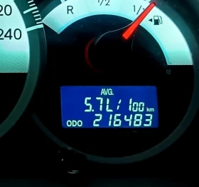 Toyota Corolla verso 2.2 D-4D (136 Hp), снимка 11