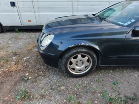 Mercedes-Benz E 220 S211, снимка 2