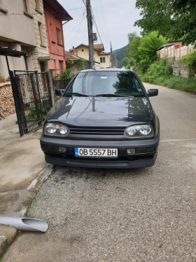 VW Golf TDI- GTI 20 YEARS ANIVERSARY EDITION, снимка 11