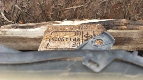 Peugeot 107 1.0i ляв фар и стоп - 11 € / 21.51 лв. - 50226757 3