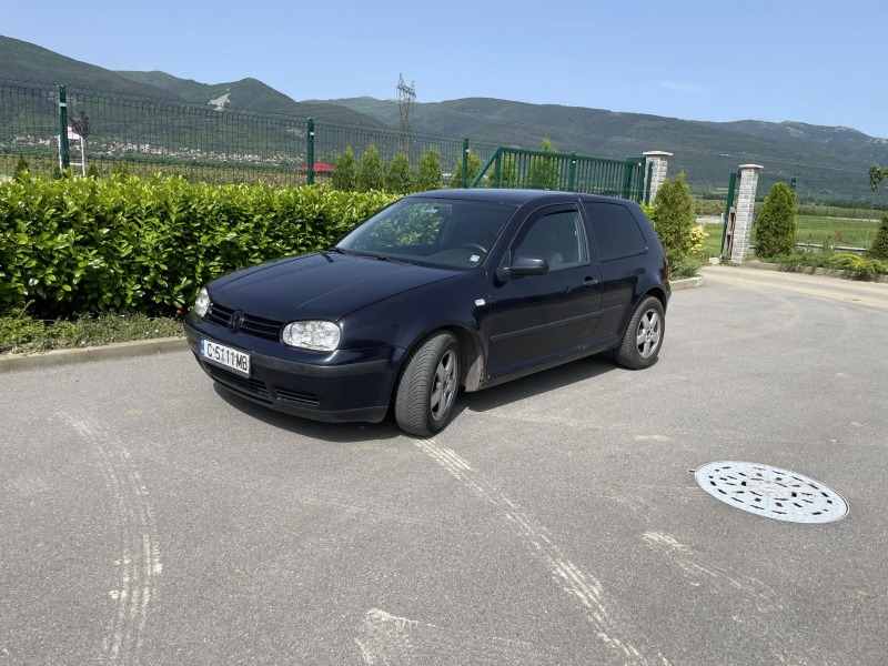 VW Golf, снимка 5 - Автомобили и джипове - 45861313