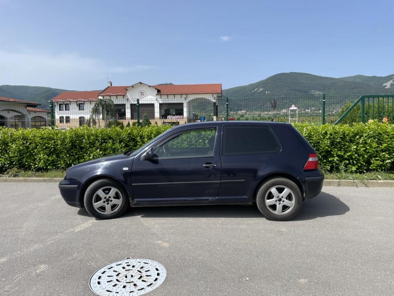 VW Golf, снимка 6 - Автомобили и джипове - 45861313