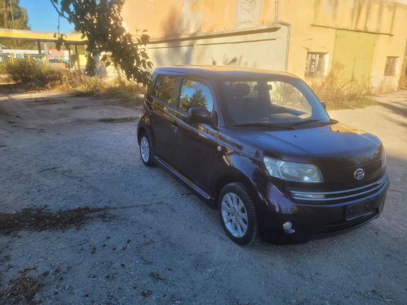 Daihatsu Materia 1 3 i, снимка 2 - Автомобили и джипове - 47680421