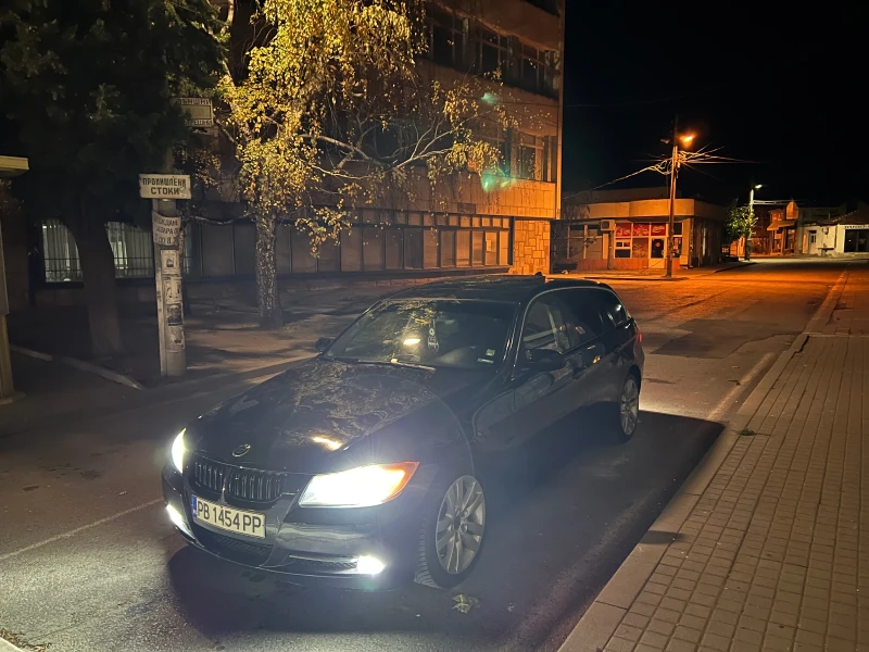 BMW 330, снимка 1 - Автомобили и джипове - 48235162