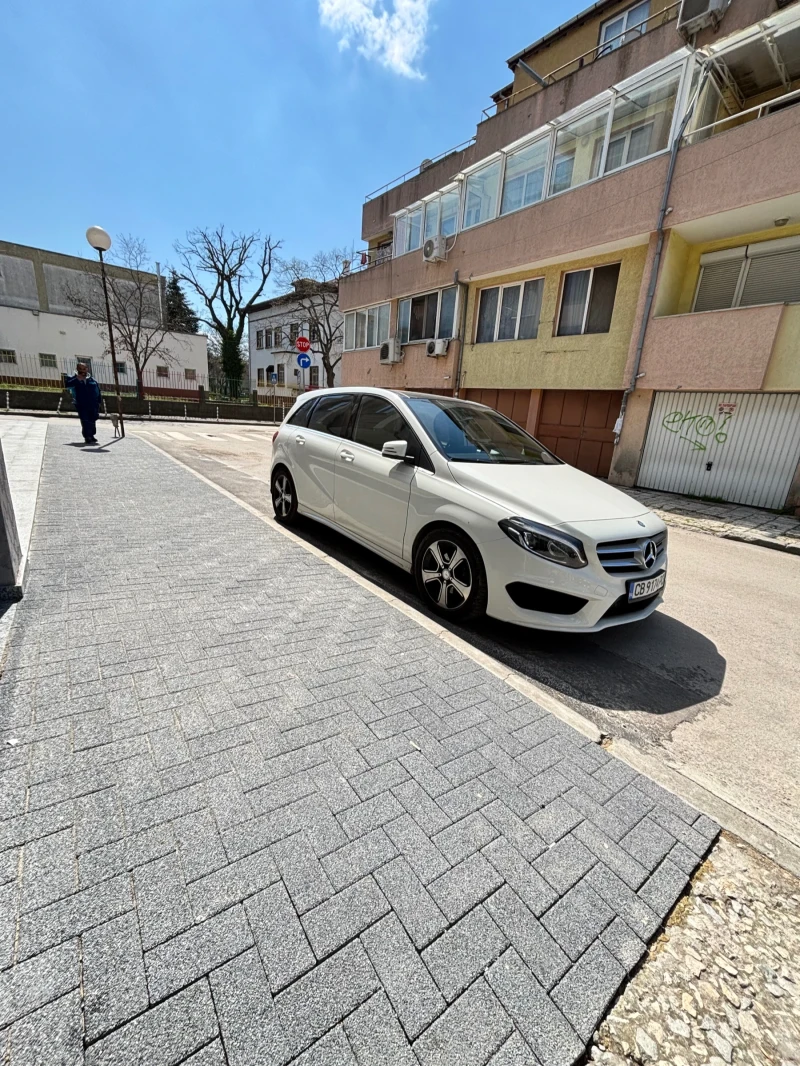 Mercedes-Benz B 200, снимка 2 - Автомобили и джипове - 52420658