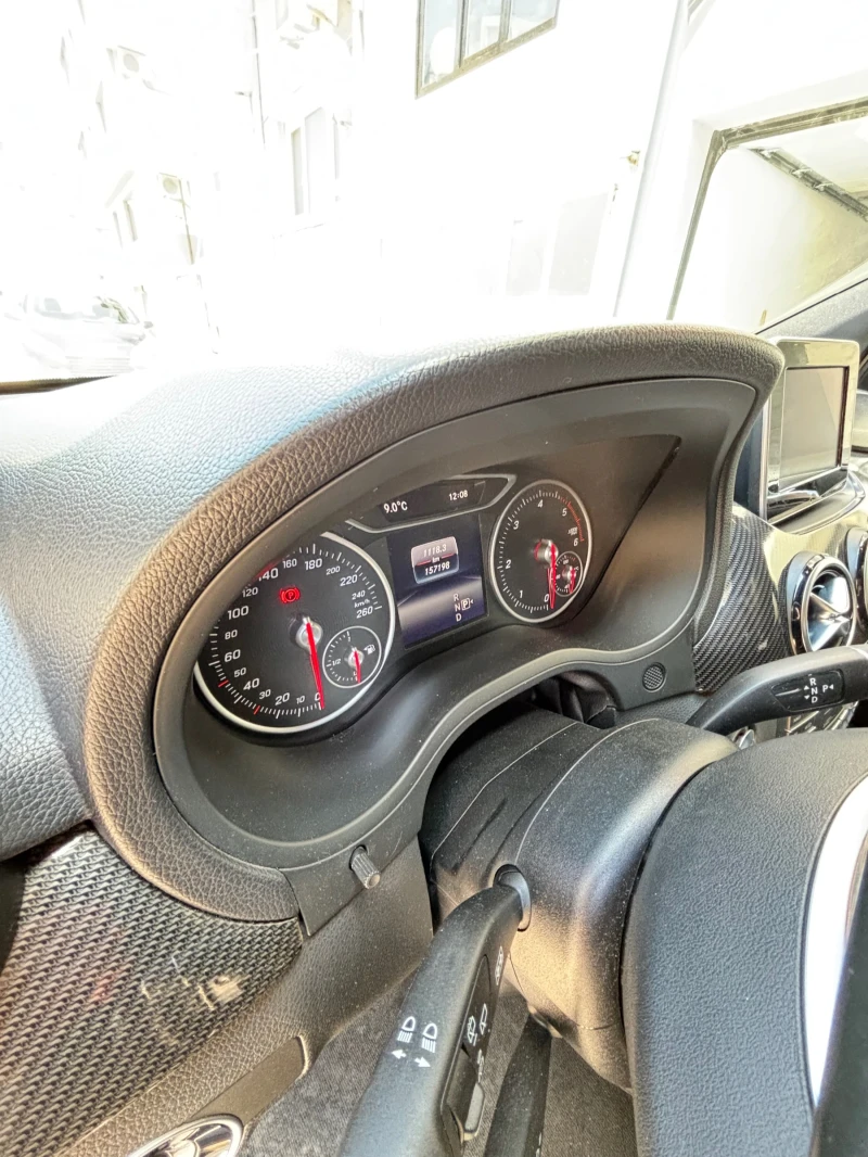 Mercedes-Benz B 200, снимка 6 - Автомобили и джипове - 52420658