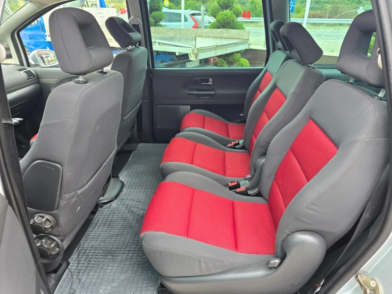 VW Sharan 1.9TDI 4X4 ! ! КЛИМАТРОНИК , снимка 12 - Автомобили и джипове - 51767837