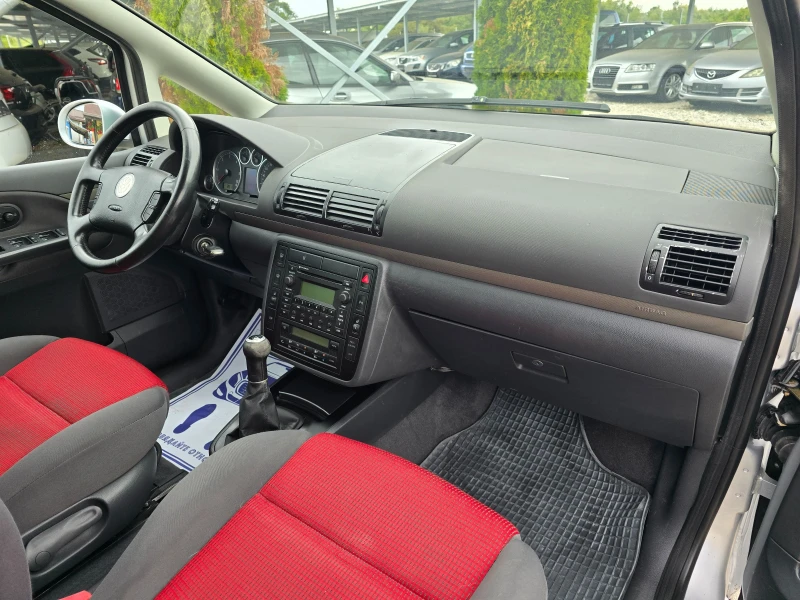 VW Sharan 1.9TDI 4X4 ! ! КЛИМАТРОНИК , снимка 9 - Автомобили и джипове - 51767837