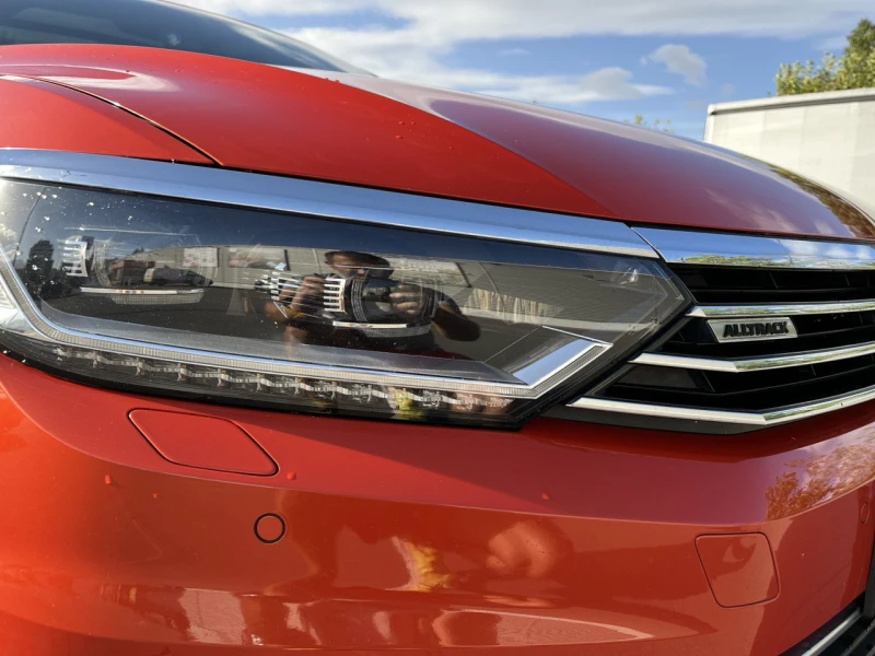 VW Passat Alltrack 240hp 2.0 BiTDI 4-MOTION, снимка 8 - Автомобили и джипове - 52659008