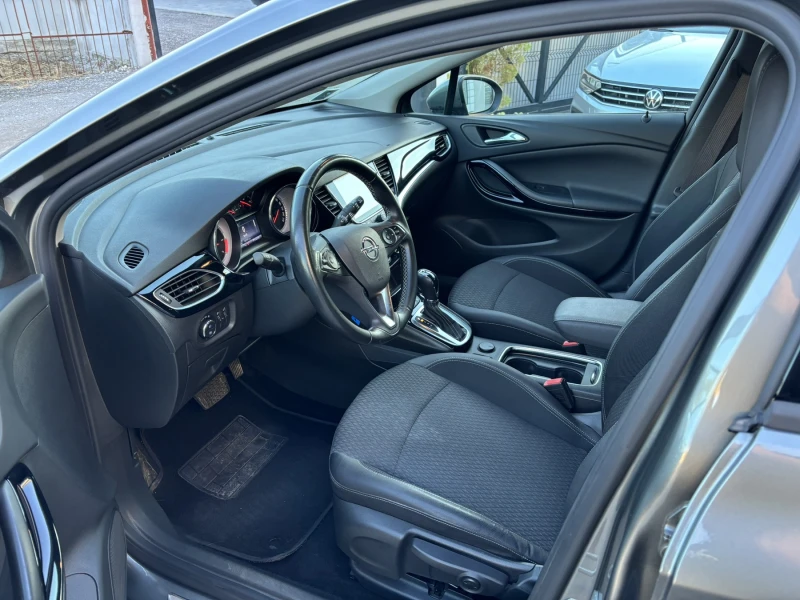 Opel Astra 1.6 CDTI INNOVATION, снимка 10 - Автомобили и джипове - 52235694