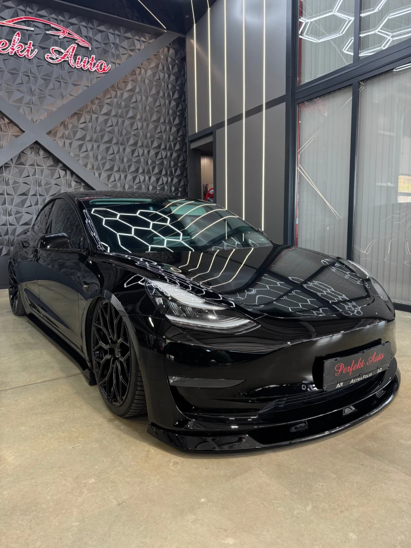 Tesla Model 3 DUAL MOTOR * LONG RANGE * AIR LIFT PERFORMANCE * 