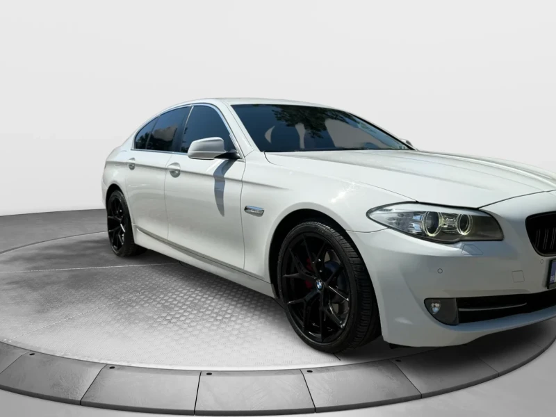 BMW 520, снимка 5 - Автомобили и джипове - 52861408