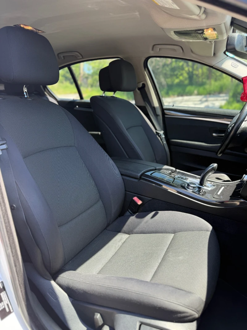 BMW 520, снимка 15 - Автомобили и джипове - 52861408