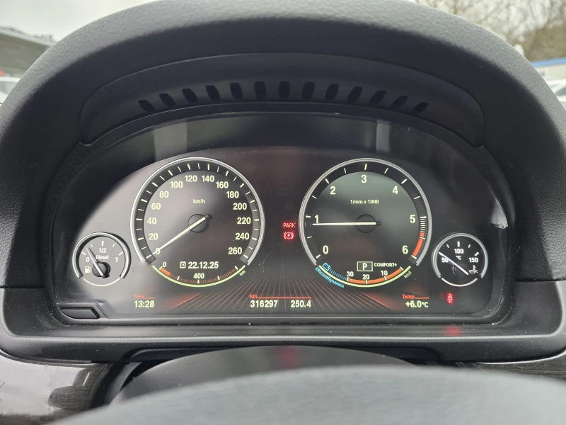 BMW 525 XDRIVE 218к.с Панорама Head-up , снимка 16 - Автомобили и джипове - 52875553