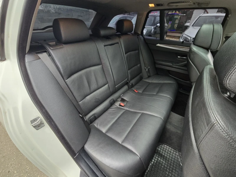 BMW 525 XDRIVE 218к.с Панорама Head-up , снимка 12 - Автомобили и джипове - 52875553