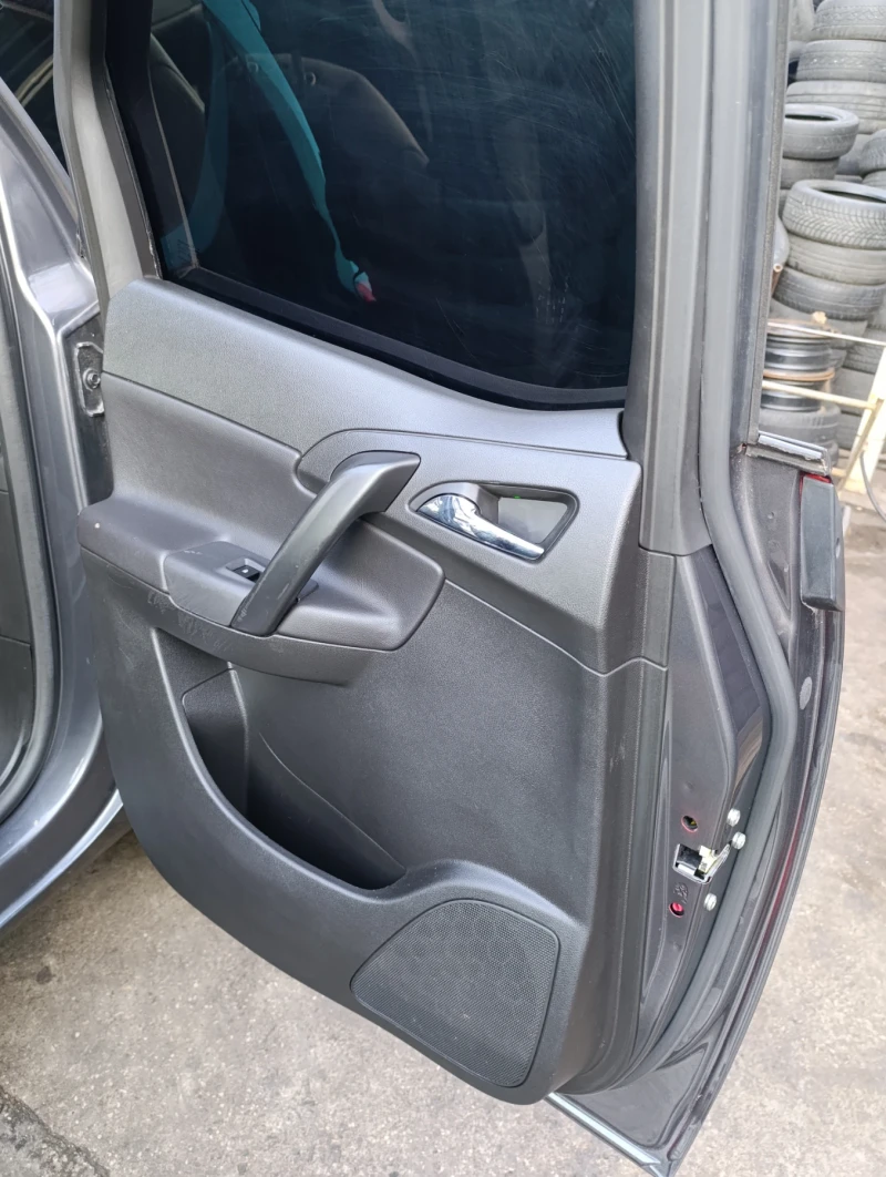 Opel Meriva 1.7, снимка 14 - Автомобили и джипове - 53111968