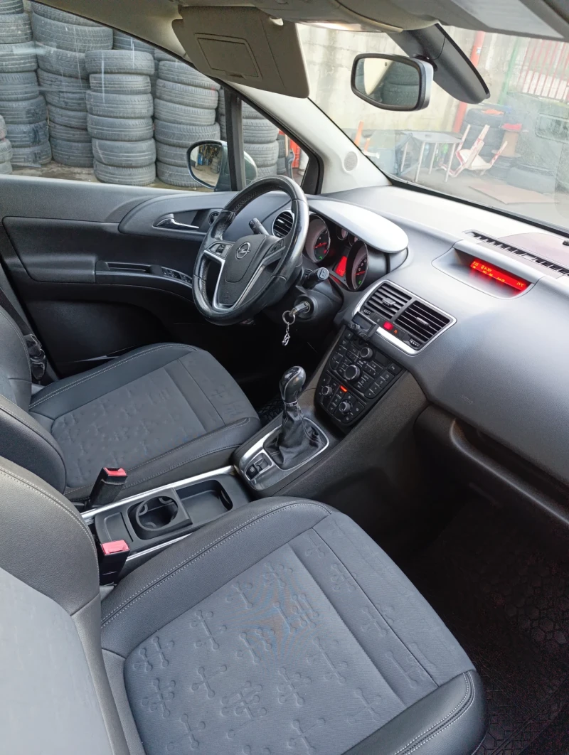 Opel Meriva 1.7, снимка 7 - Автомобили и джипове - 53111968