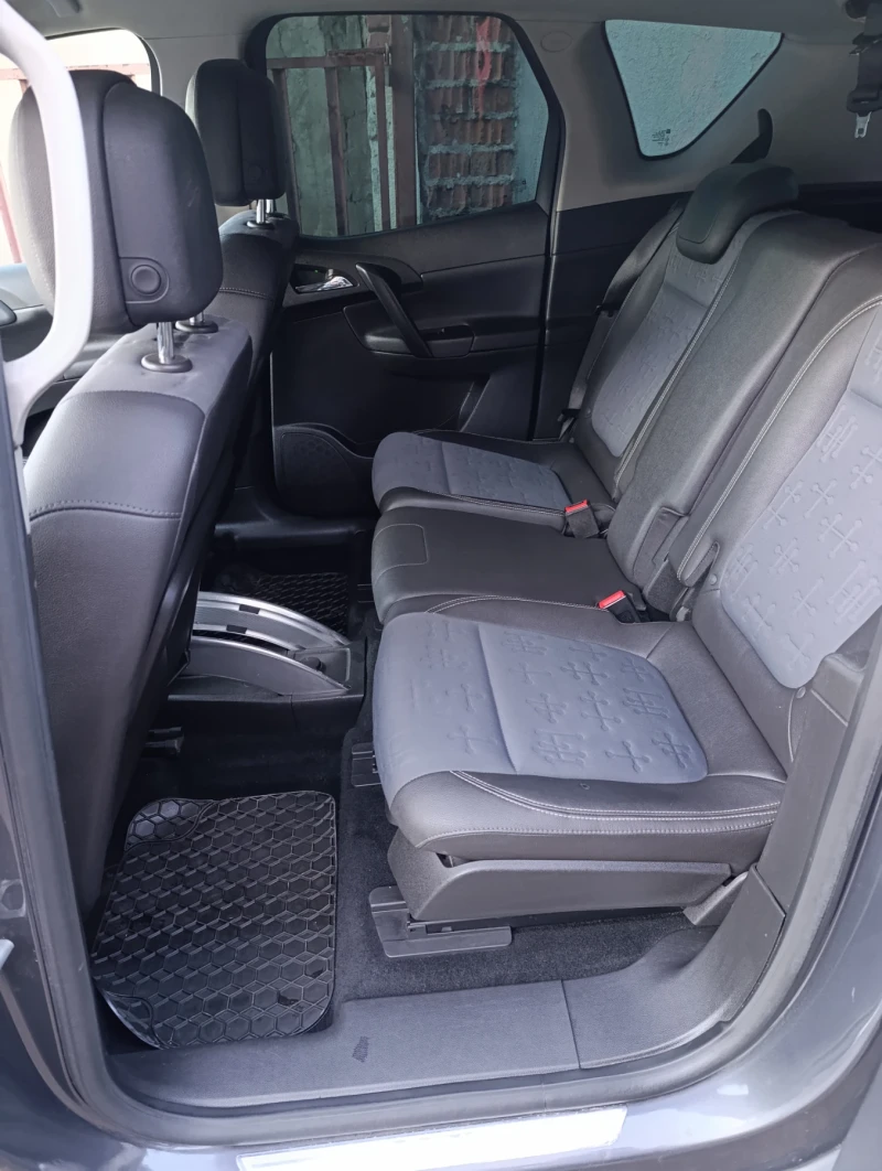 Opel Meriva 1.7, снимка 13 - Автомобили и джипове - 53111968