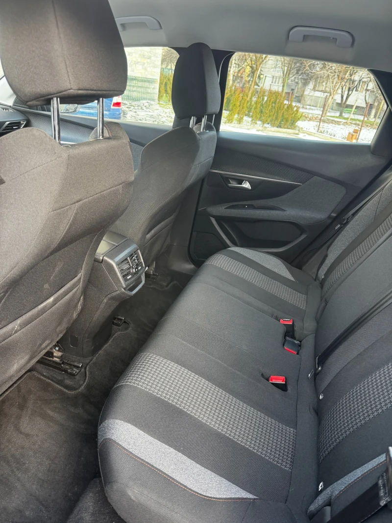 Peugeot 3008 1.5HDI, снимка 11 - Автомобили и джипове - 53189815