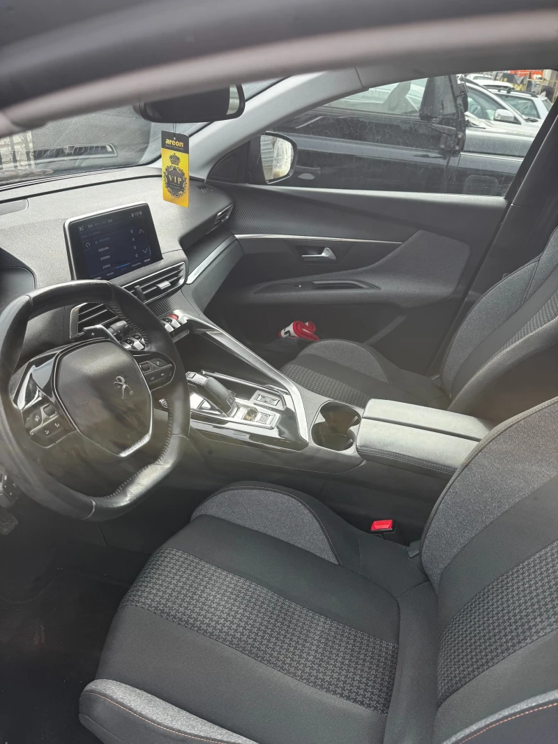 Peugeot 3008 1.5HDI, снимка 8 - Автомобили и джипове - 53189815