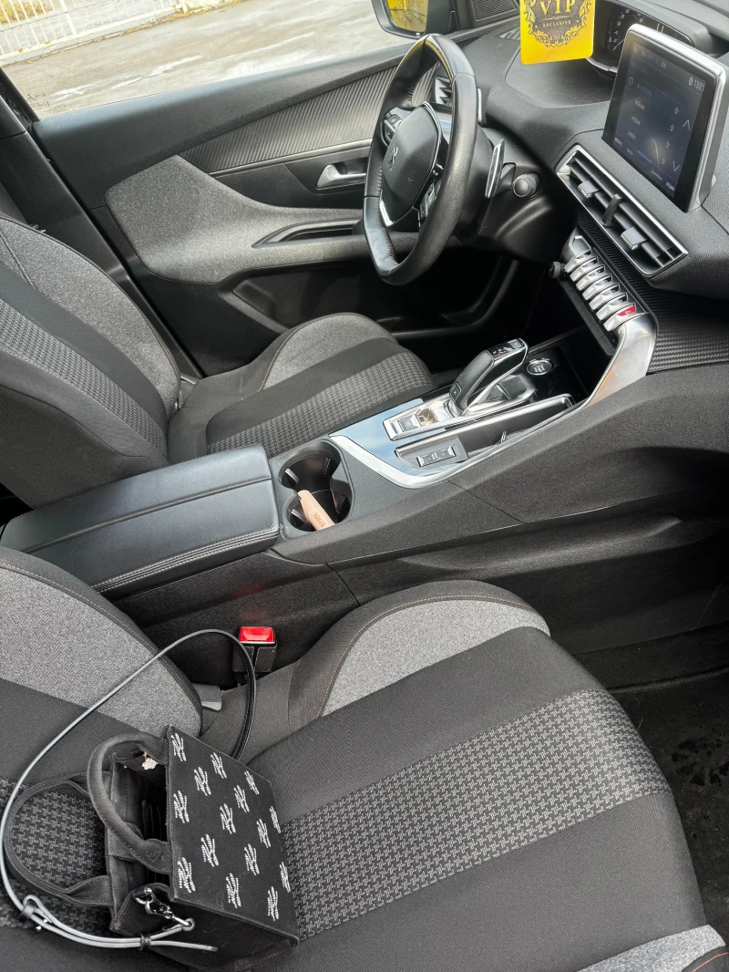 Peugeot 3008 1.5HDI, снимка 10 - Автомобили и джипове - 53189815