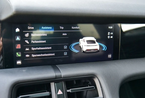 Porsche Taycan = Sport Chrono = Panorama Гаранция - изображение 10