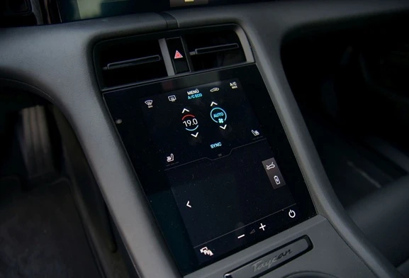 Porsche Taycan = Sport Chrono = Panorama  | Mobile.bg   11